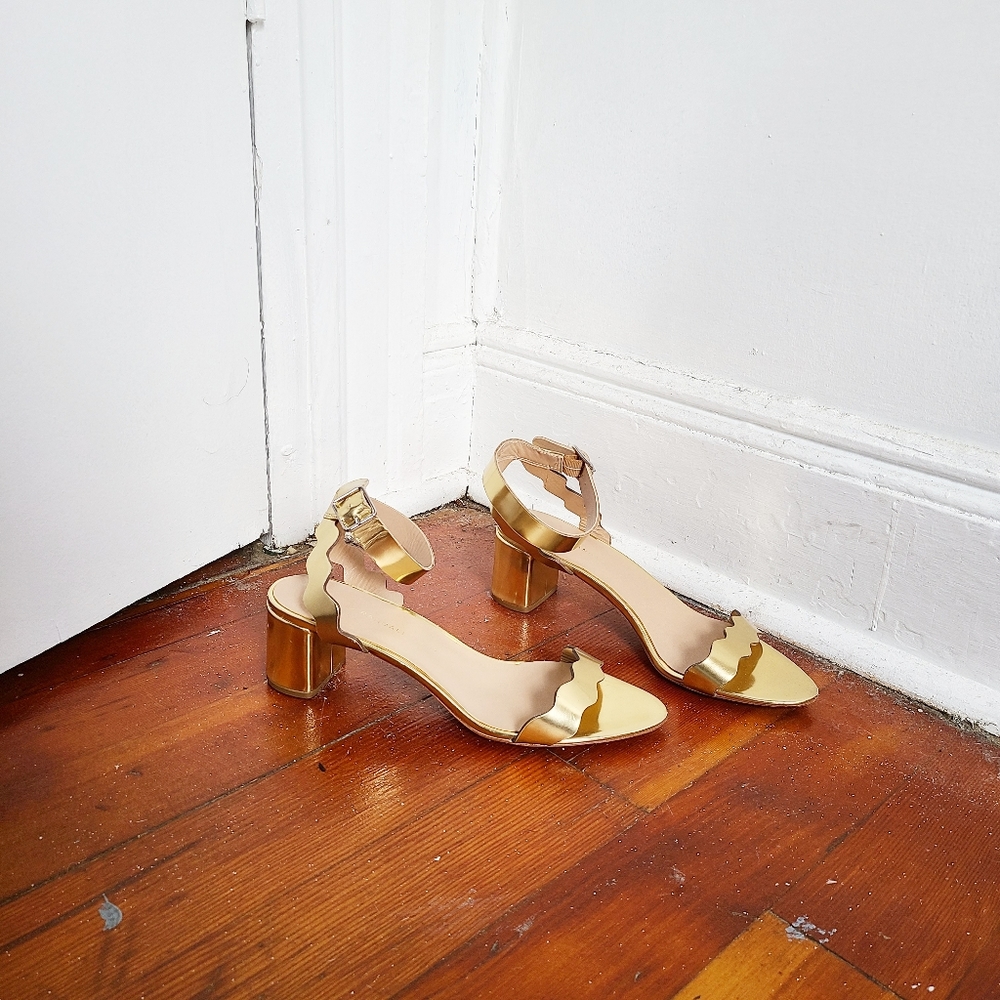 Loeffler Randall 
Gold Emi City Sandals | US: 10.5